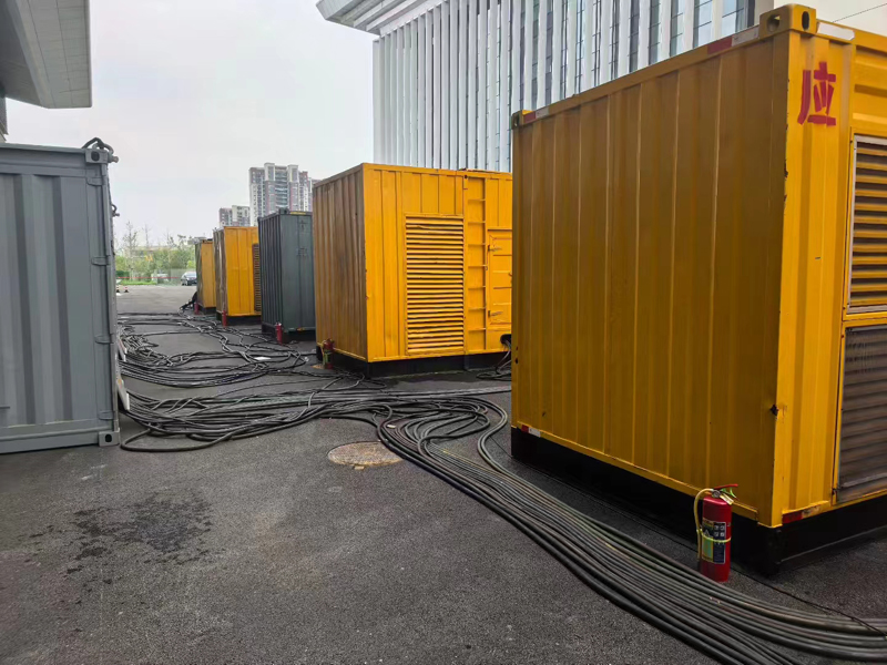 辽源柴油发电机组冬季保养有哪些注意事项？